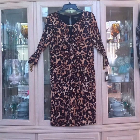 Thalia Sodi Dresses & Skirts - Thalia ❤ sodi